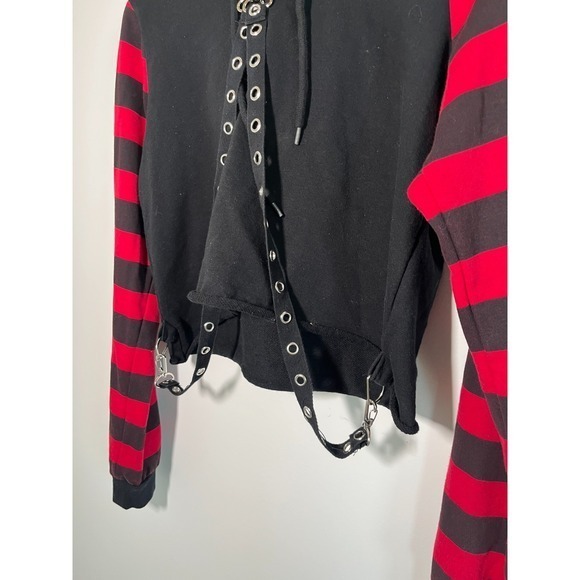 Hot Topic Hoodie Womens M Y2K Grunge Goth Emo Striped Chains Street Black Red - Picture 3 of 10